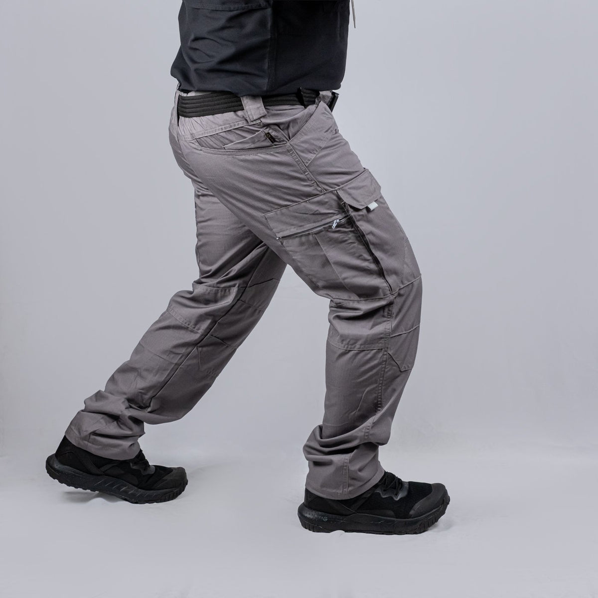 Pantalón R3 Gris Claro
