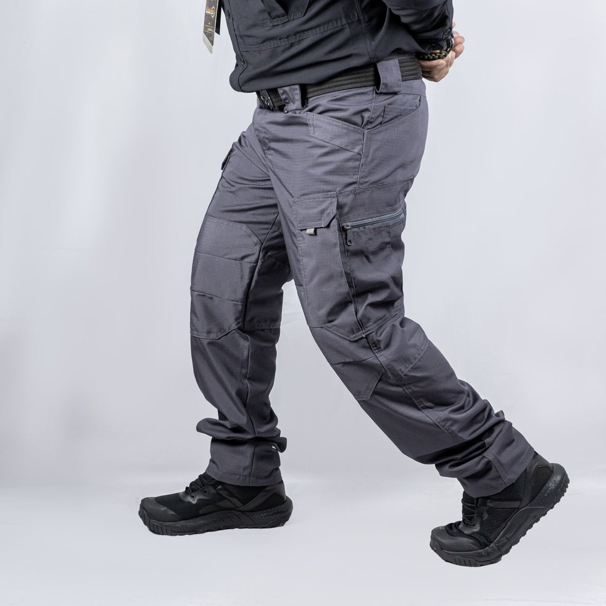 Pantalón Táctico R3 KMARG color Gris Ratón